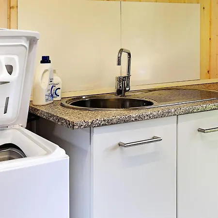 Tatil Evi Three-bedroom In 9 *